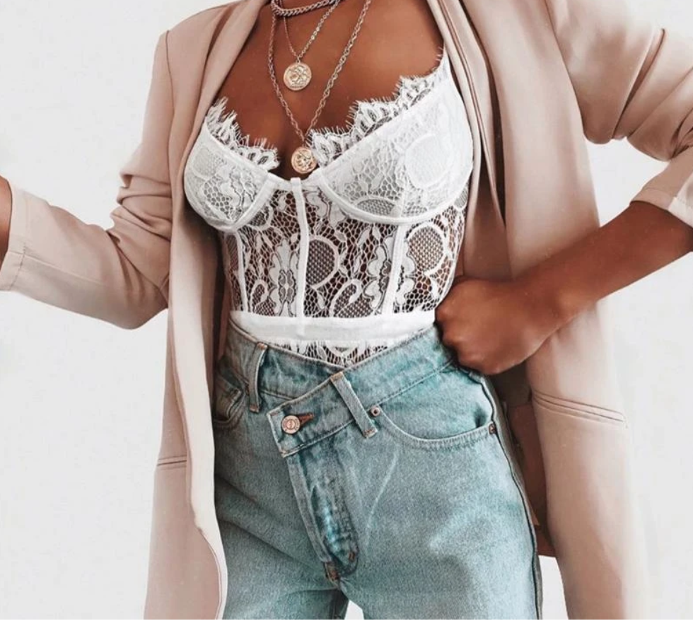 alt="stylish pieces to add in your closet this 2020"
