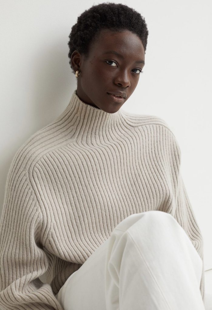 alt="Best Fall Sweaters from H&M October 2021"