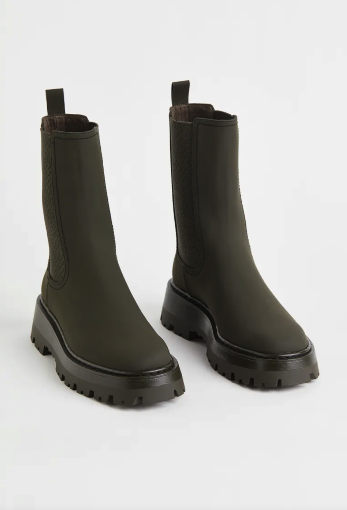 alt="Fall 2022 Top Boots from H&M"